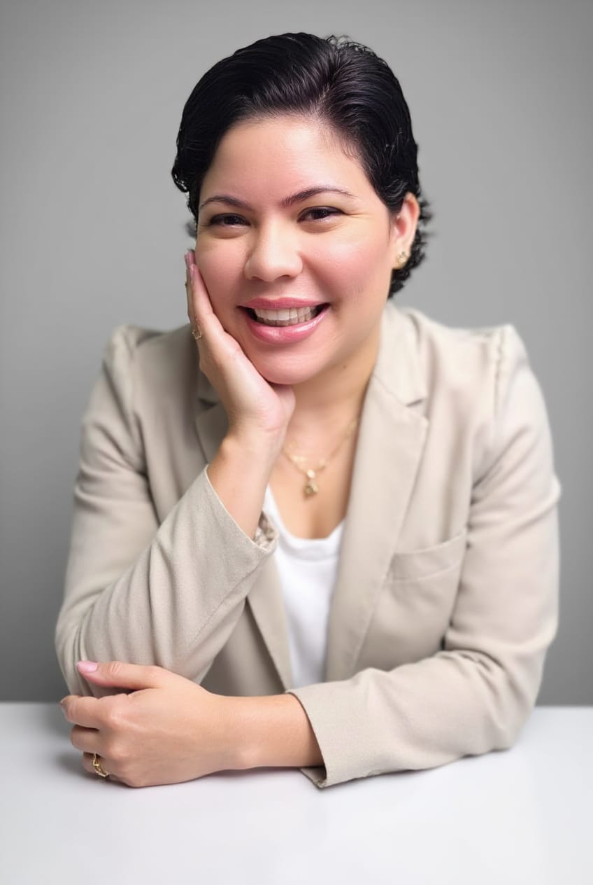 Psicóloga Léa Barros Lino em atendimento